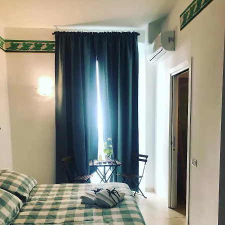 Via Fiume Cento 17 לה ספציה